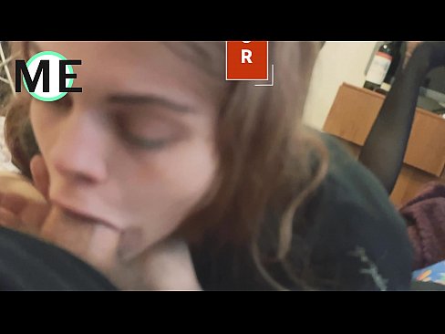 ❤️ Garganta, meia-calça rasgada e calcanhar rasgado é agradável de conhecer ❤ Porno russo em pt.sex-porntube.ru